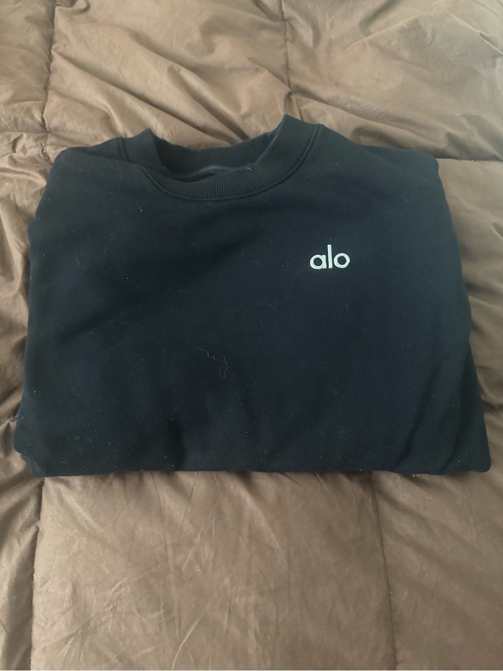 ALO Yoga women’s crewneck